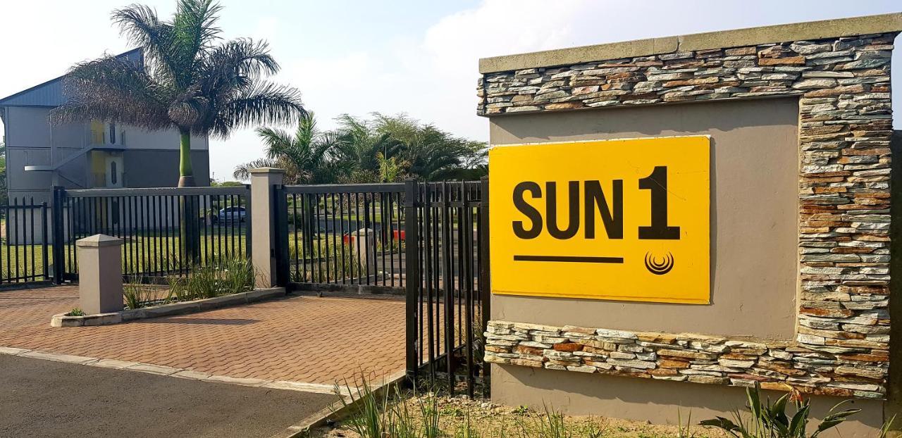 Sun1 Richards Bay Hotel Buitenkant foto